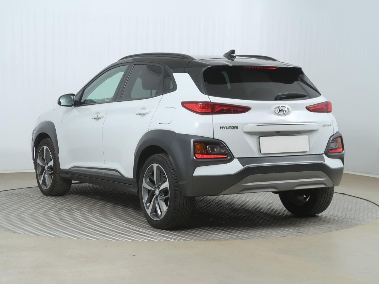 2019 Hyundai KONA - 5