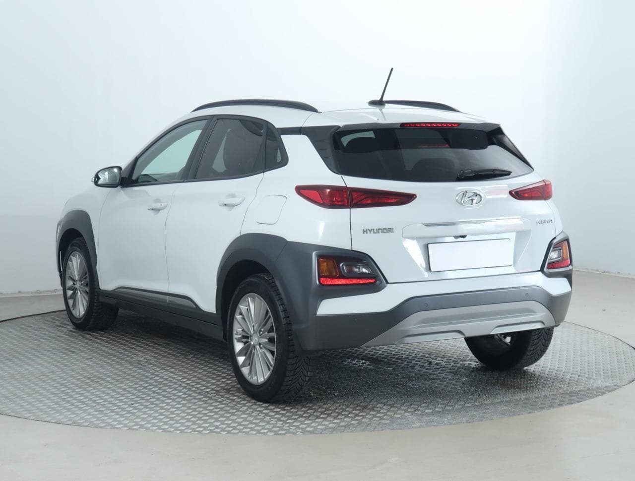 2019 Hyundai KONA - 5