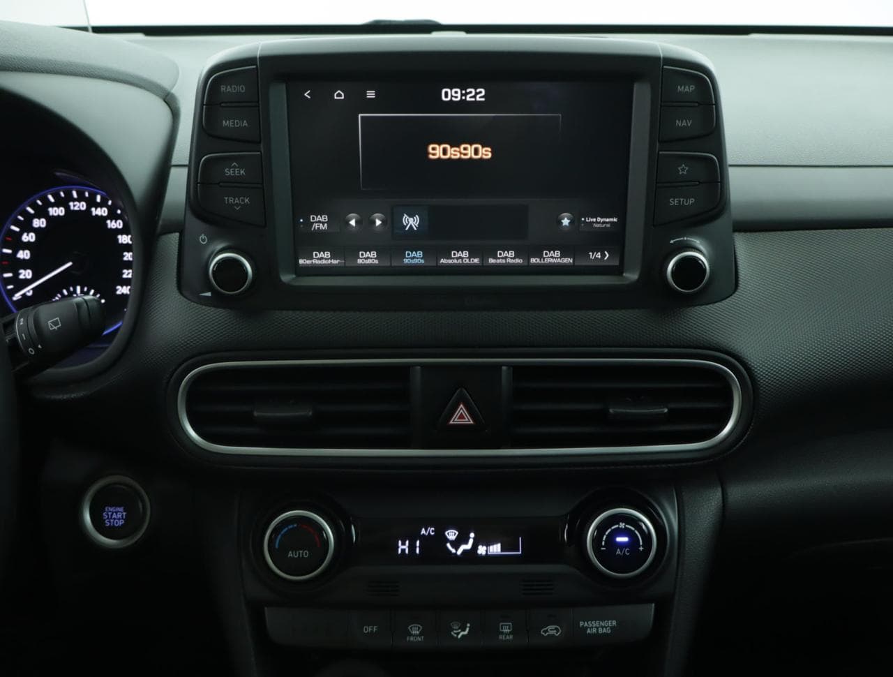 2018 Hyundai KONA - 22