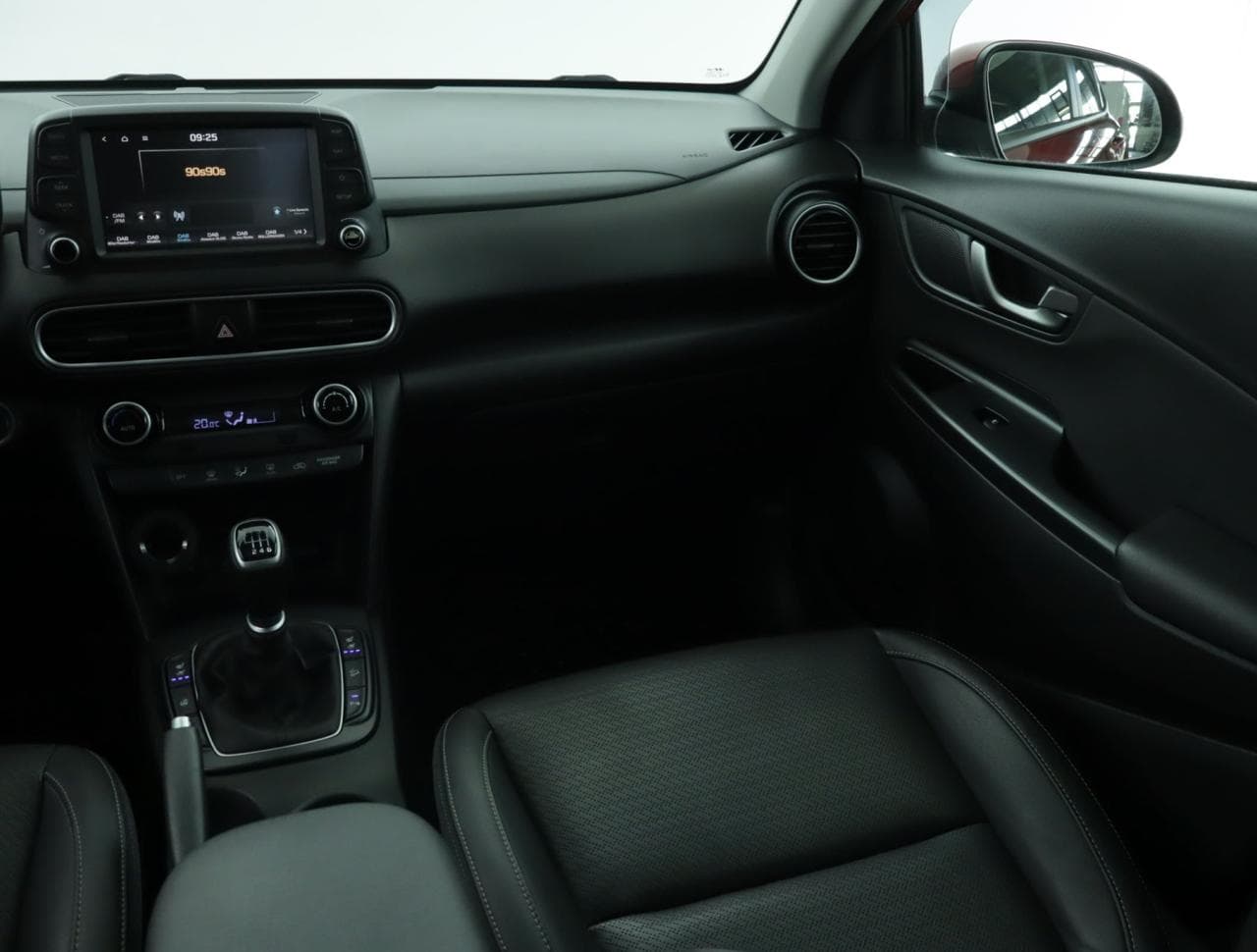 2018 Hyundai KONA - 11