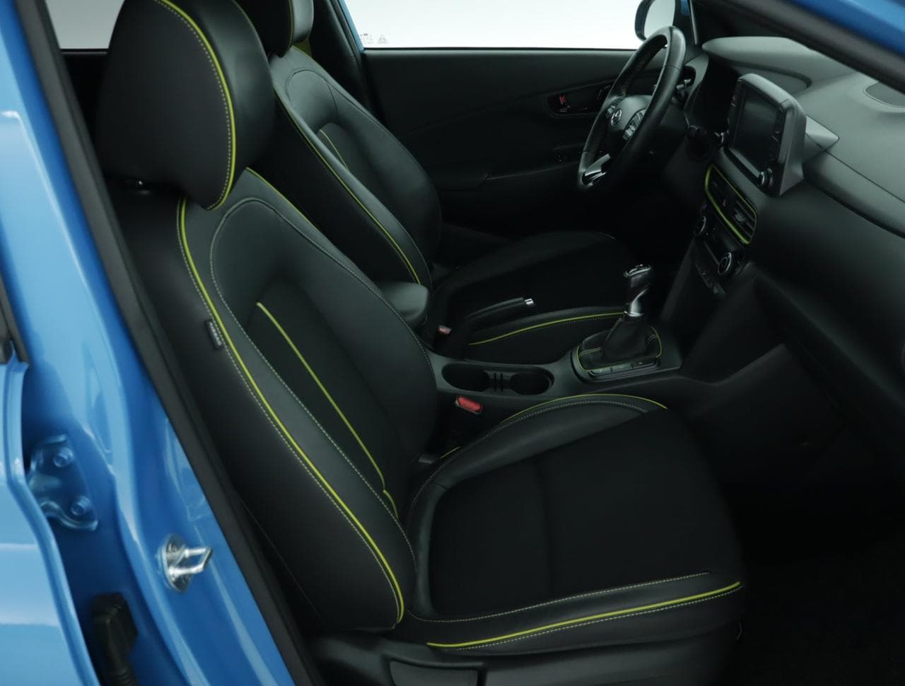 2018 Hyundai KONA - 12