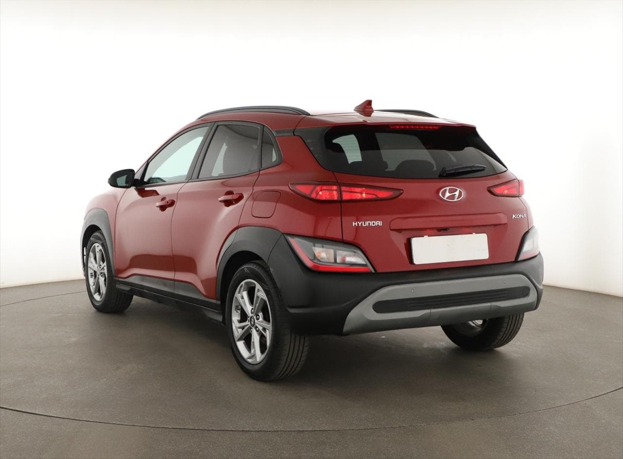 2021 Hyundai KONA - 8
