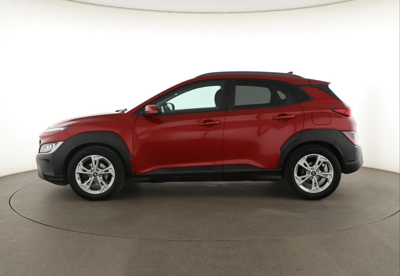 2021 Hyundai KONA - 6