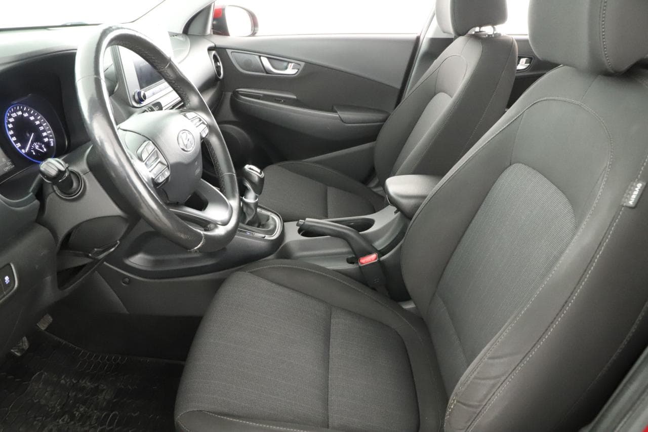 2021 Hyundai KONA - 21