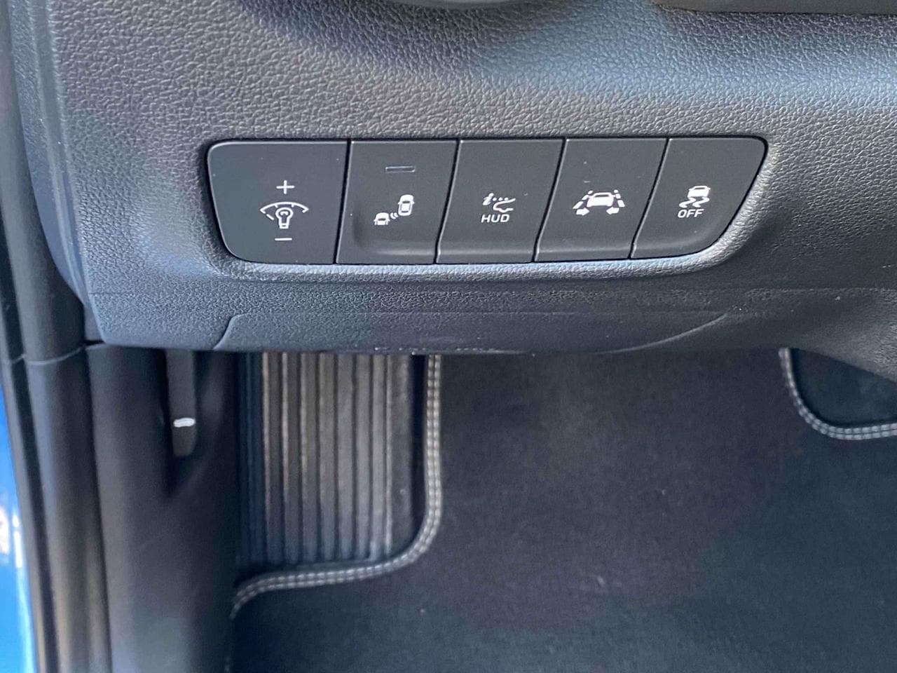 2017 Hyundai KONA - 25