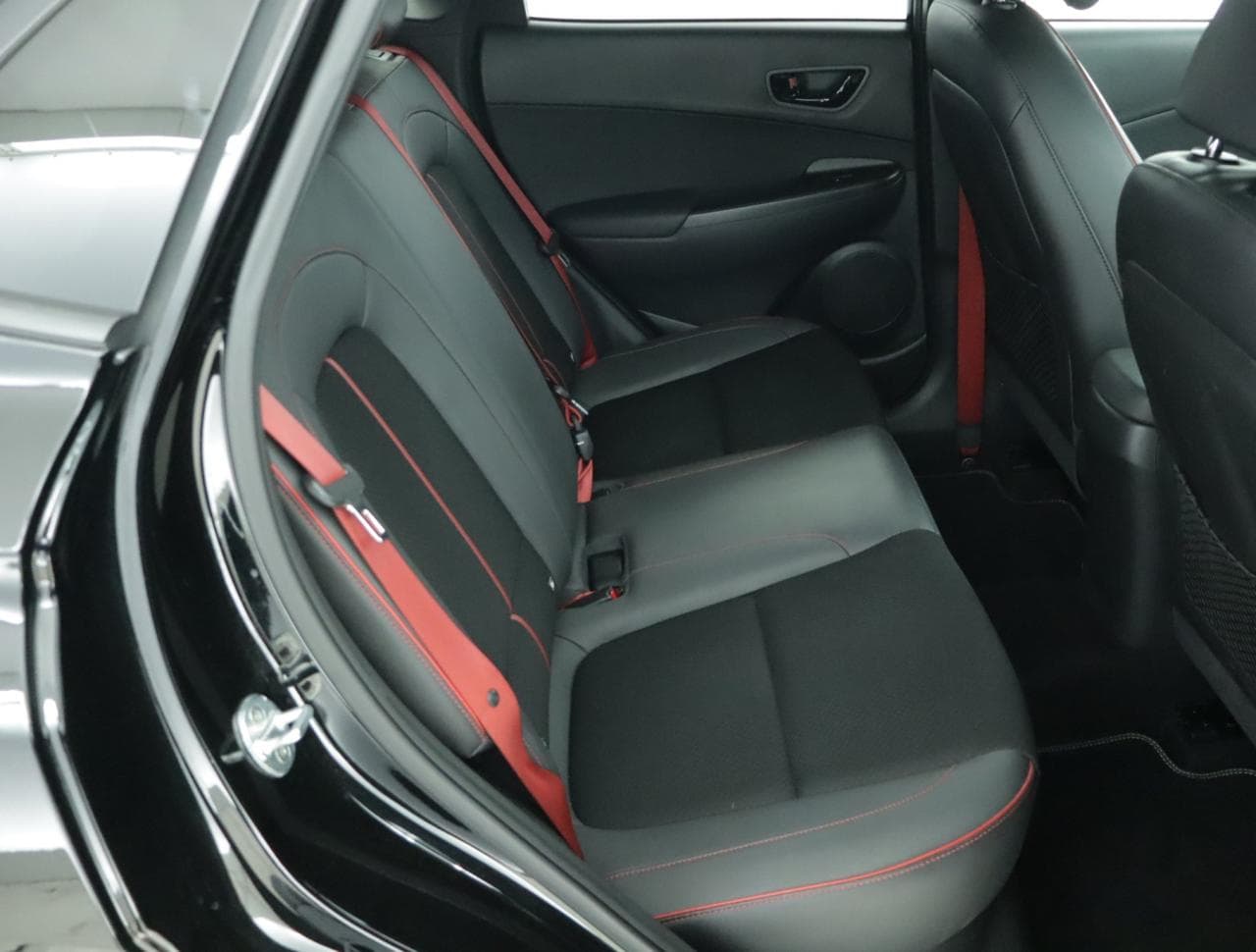 2018 Hyundai KONA - 24