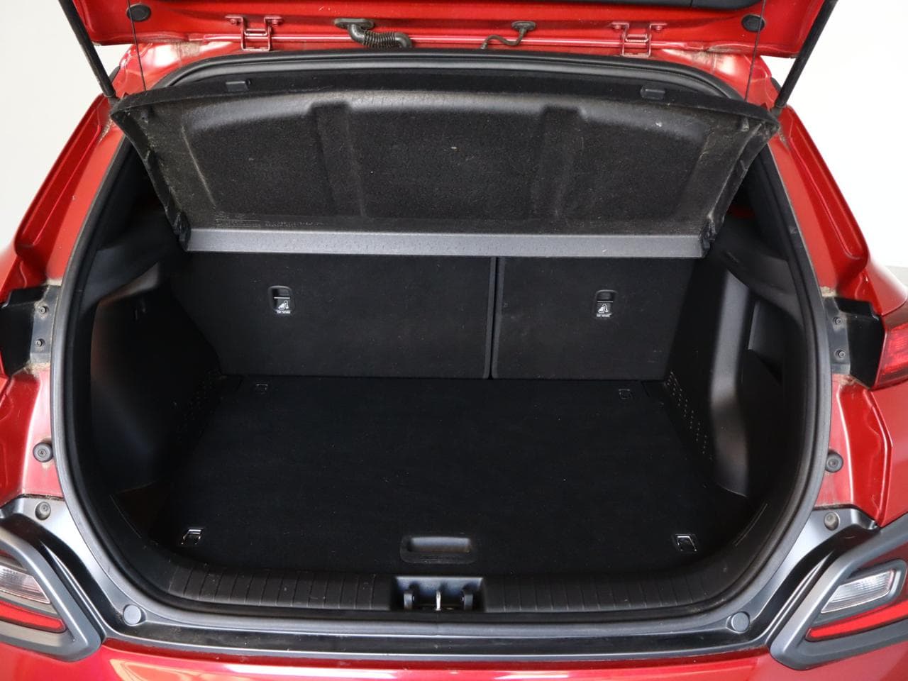 2018 Hyundai KONA - 33
