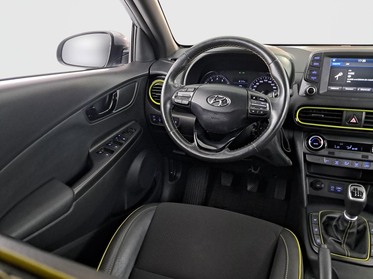 2020 Hyundai KONA - 17