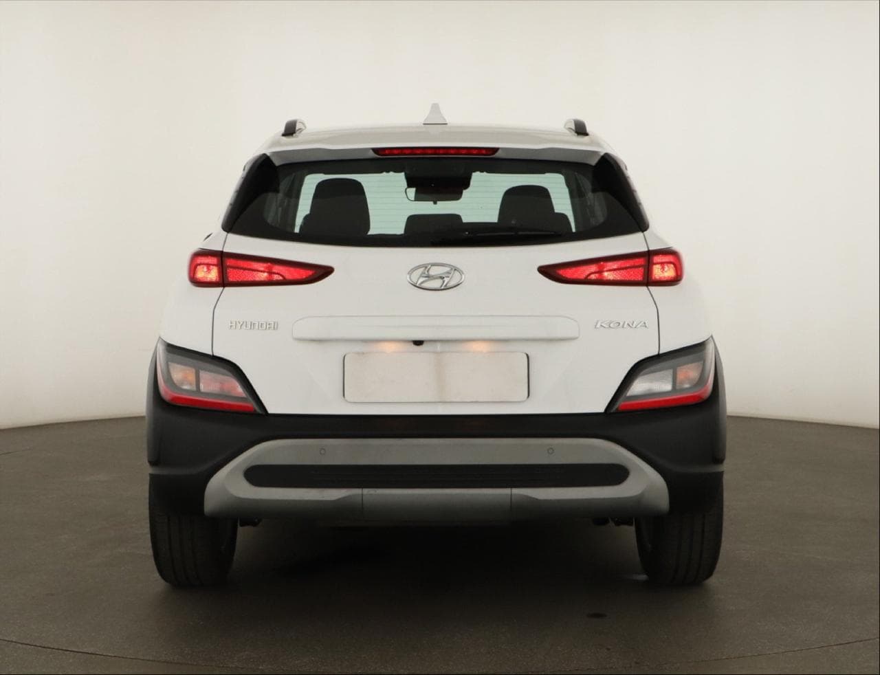2021 Hyundai KONA - 6