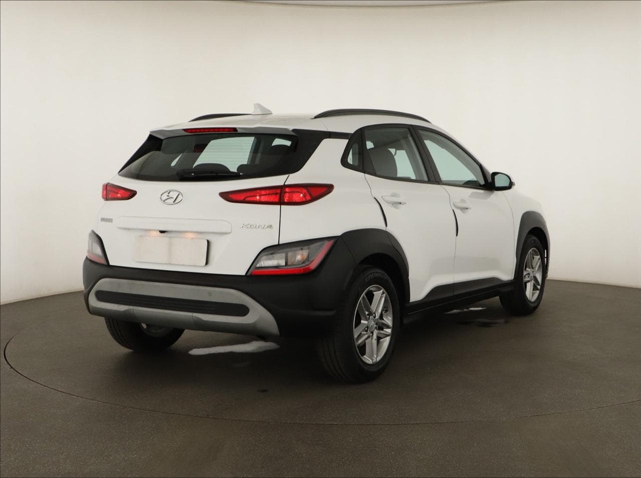 2021 Hyundai KONA - 7