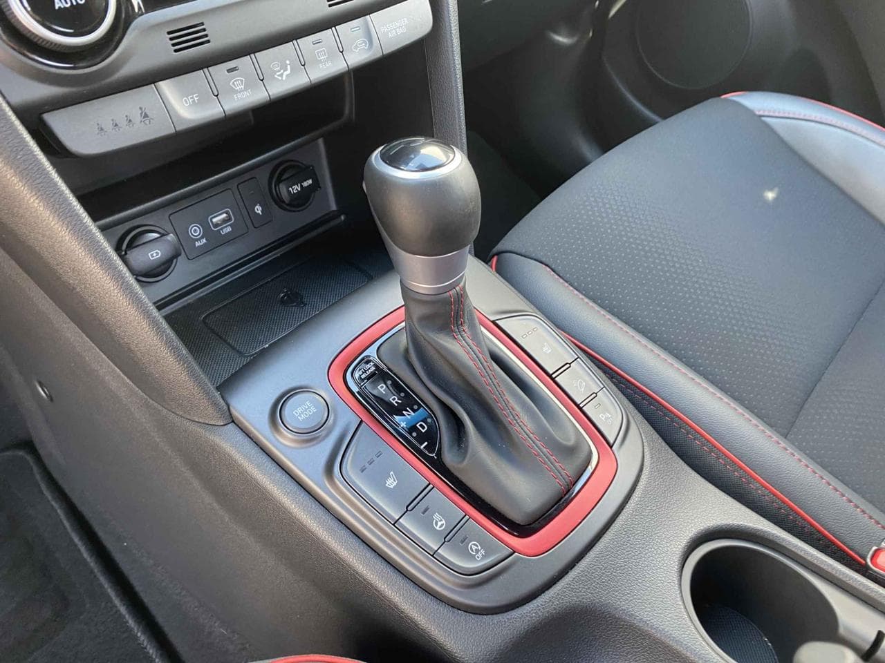 2020 Hyundai KONA - 16