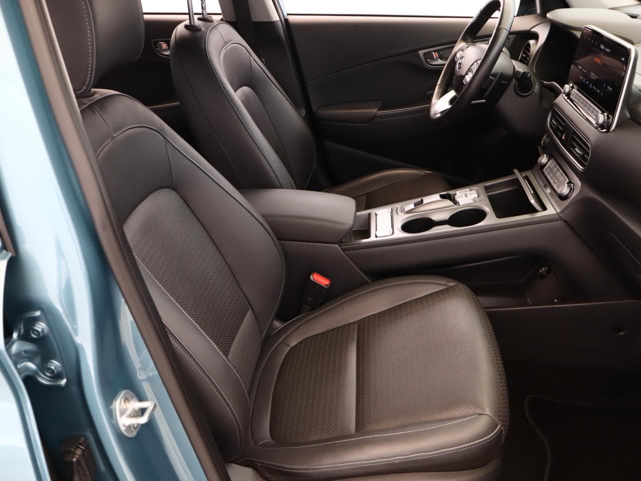2021 Hyundai KONA - 10