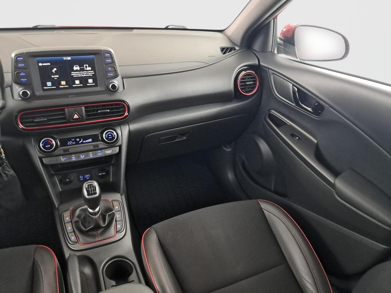 2020 Hyundai KONA - 11