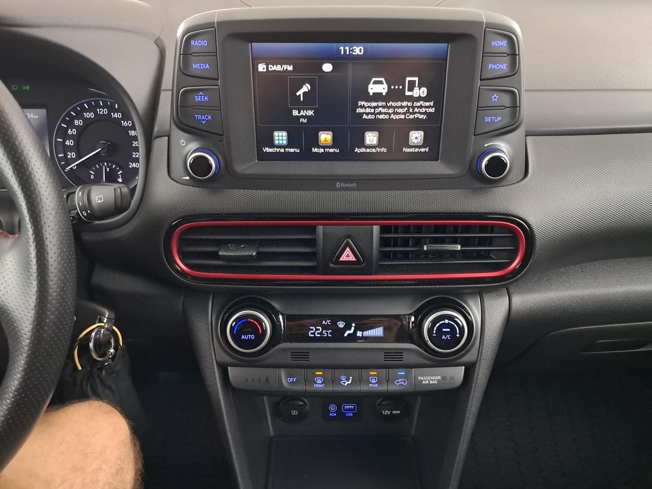 2020 Hyundai KONA - 18
