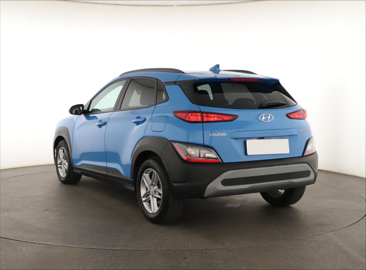 2021 Hyundai KONA - 5