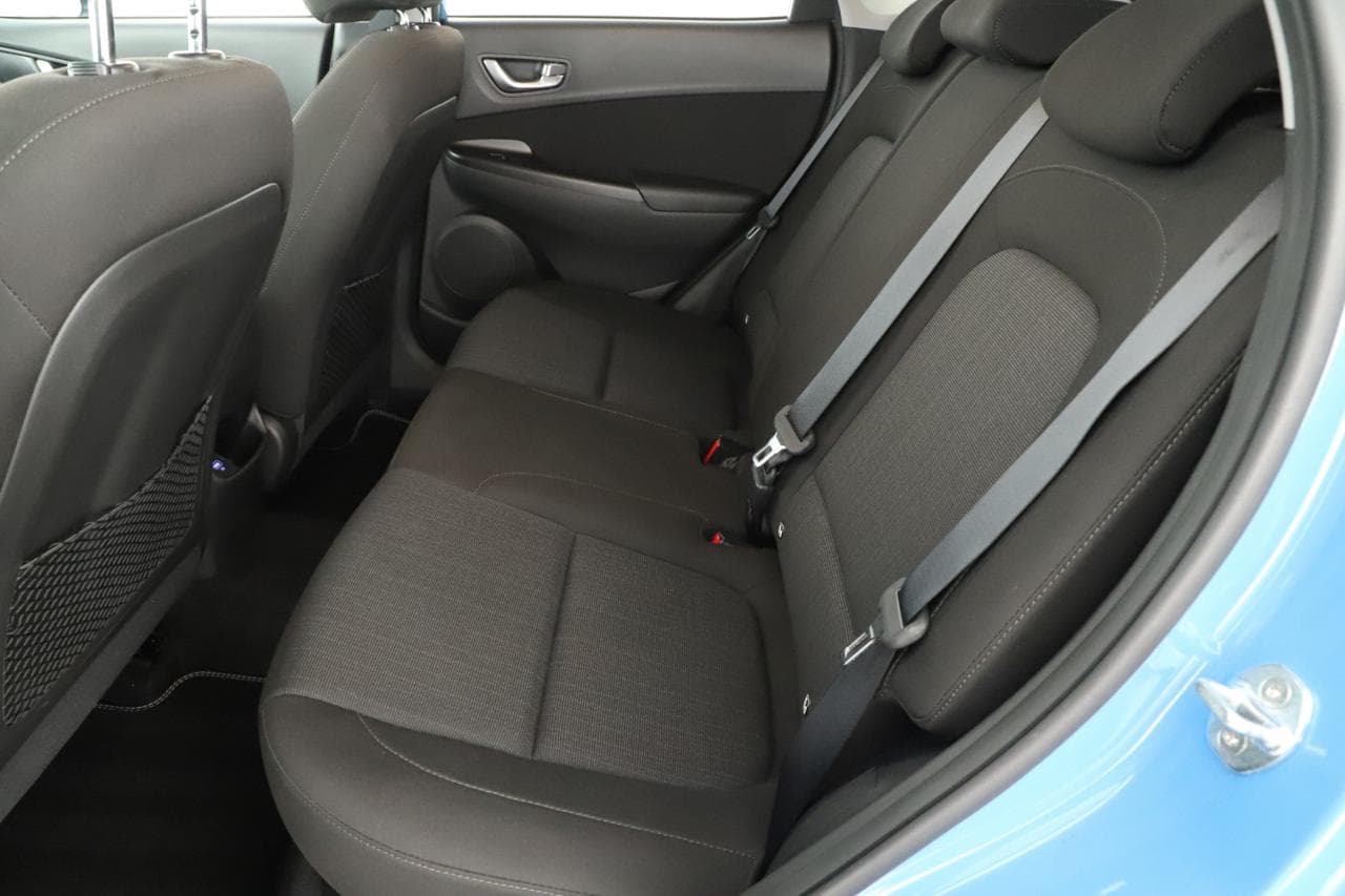 2021 Hyundai KONA - 12