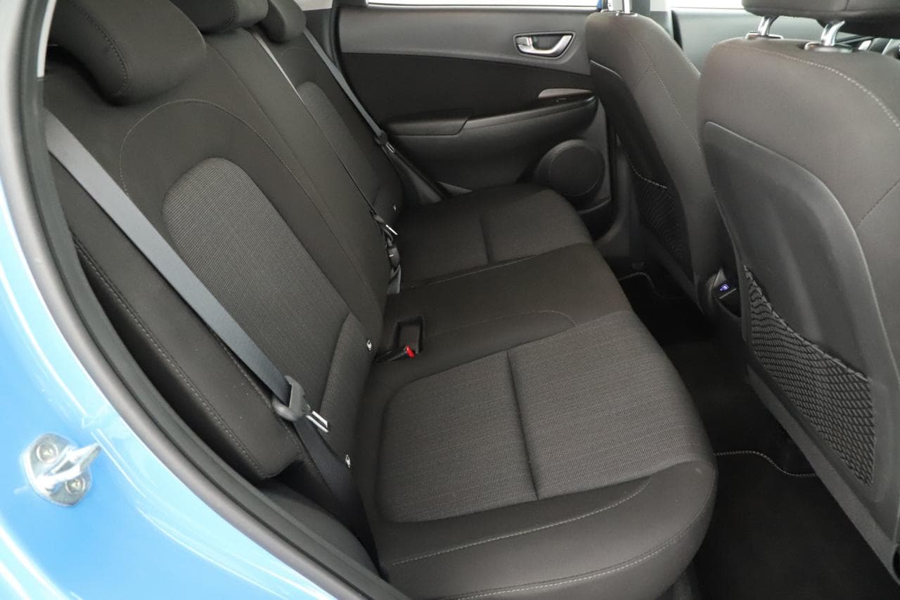 2021 Hyundai KONA - 11