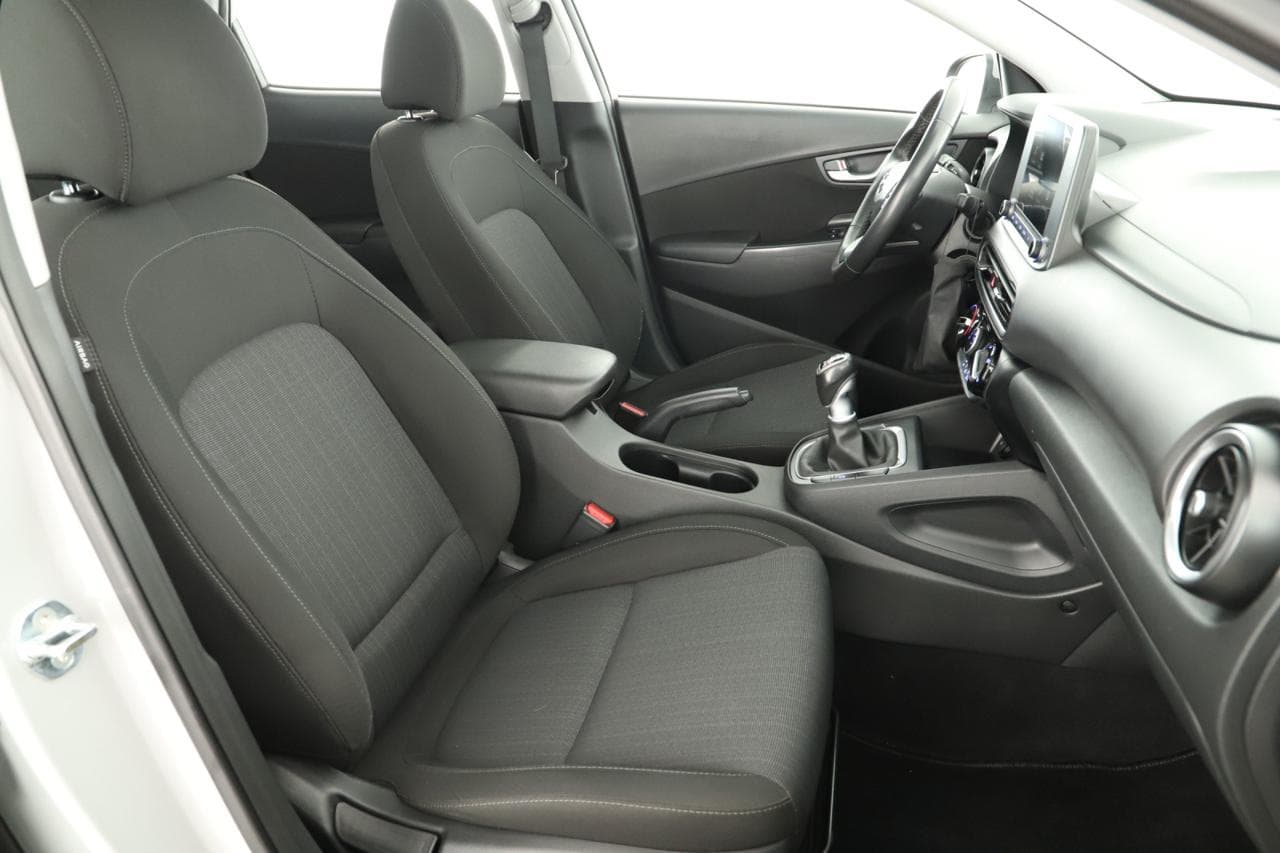2023 Hyundai KONA - 18