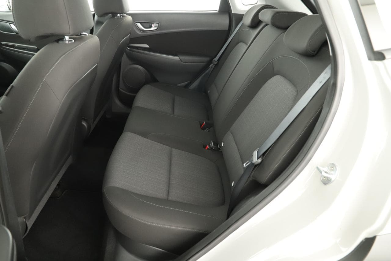 2023 Hyundai KONA - 11