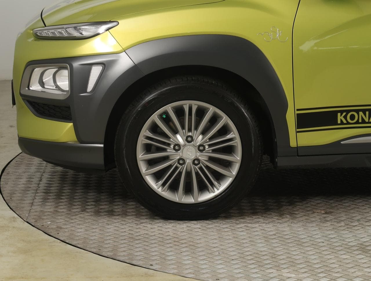 2020 Hyundai KONA - 20