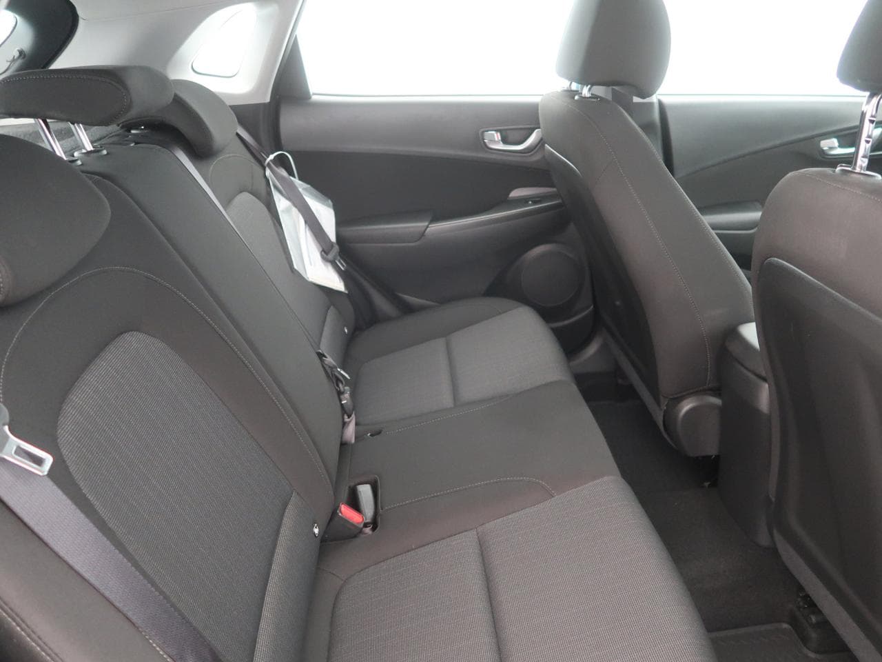 2021 Hyundai KONA - 11