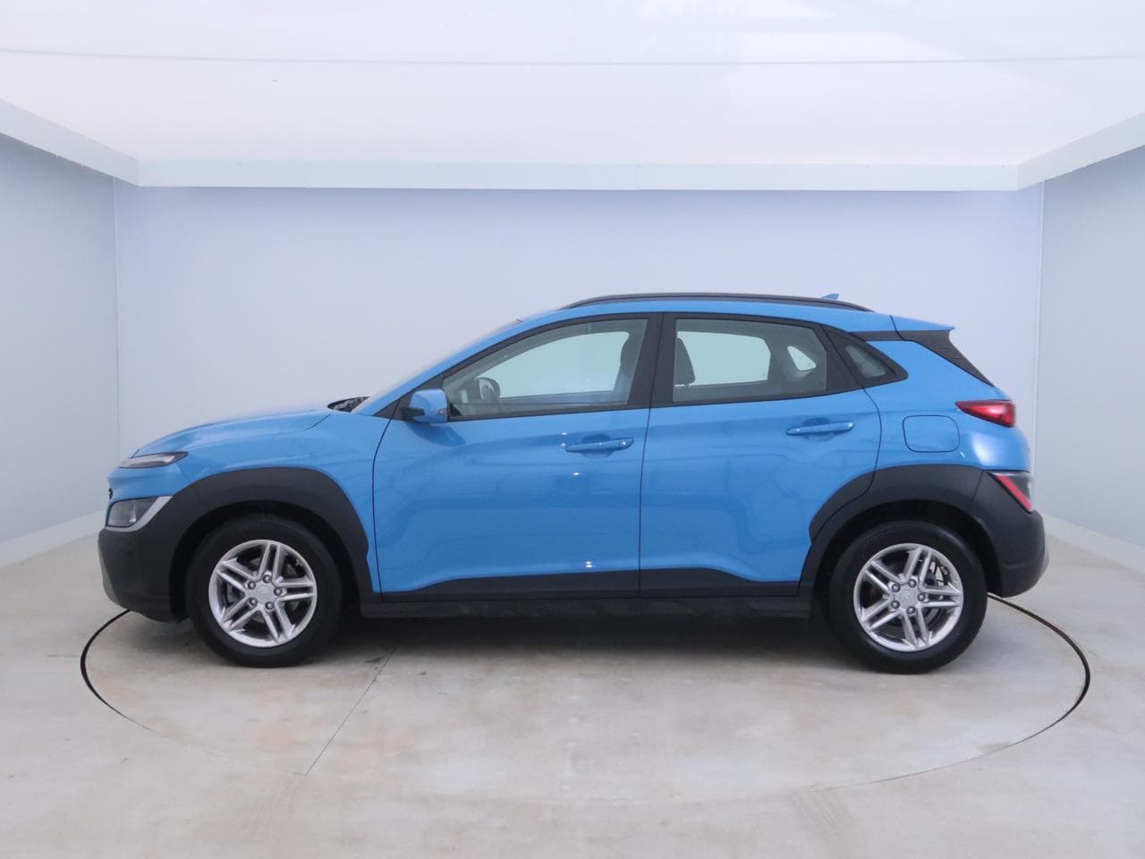 2021 Hyundai KONA - 4