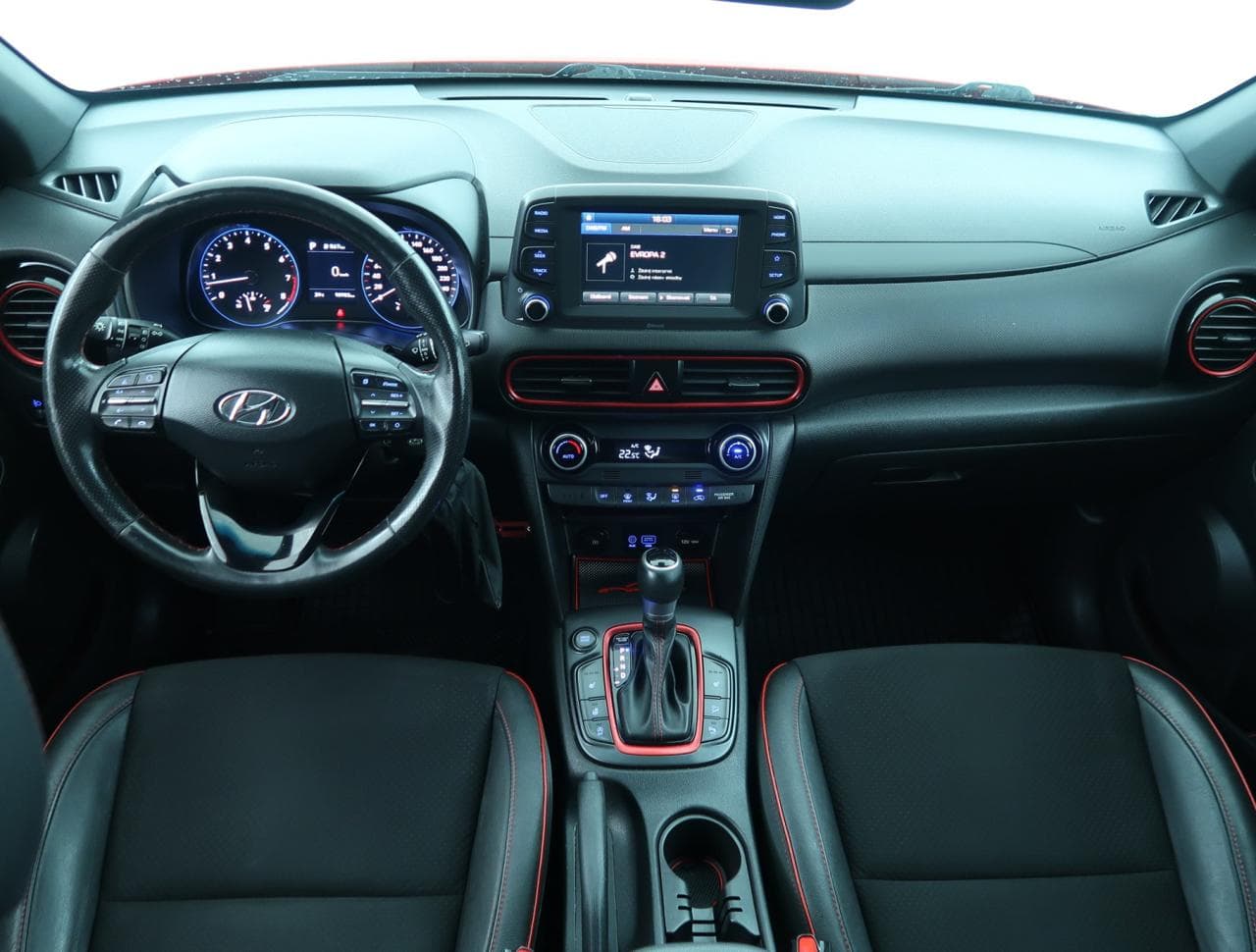 2020 Hyundai KONA - 10