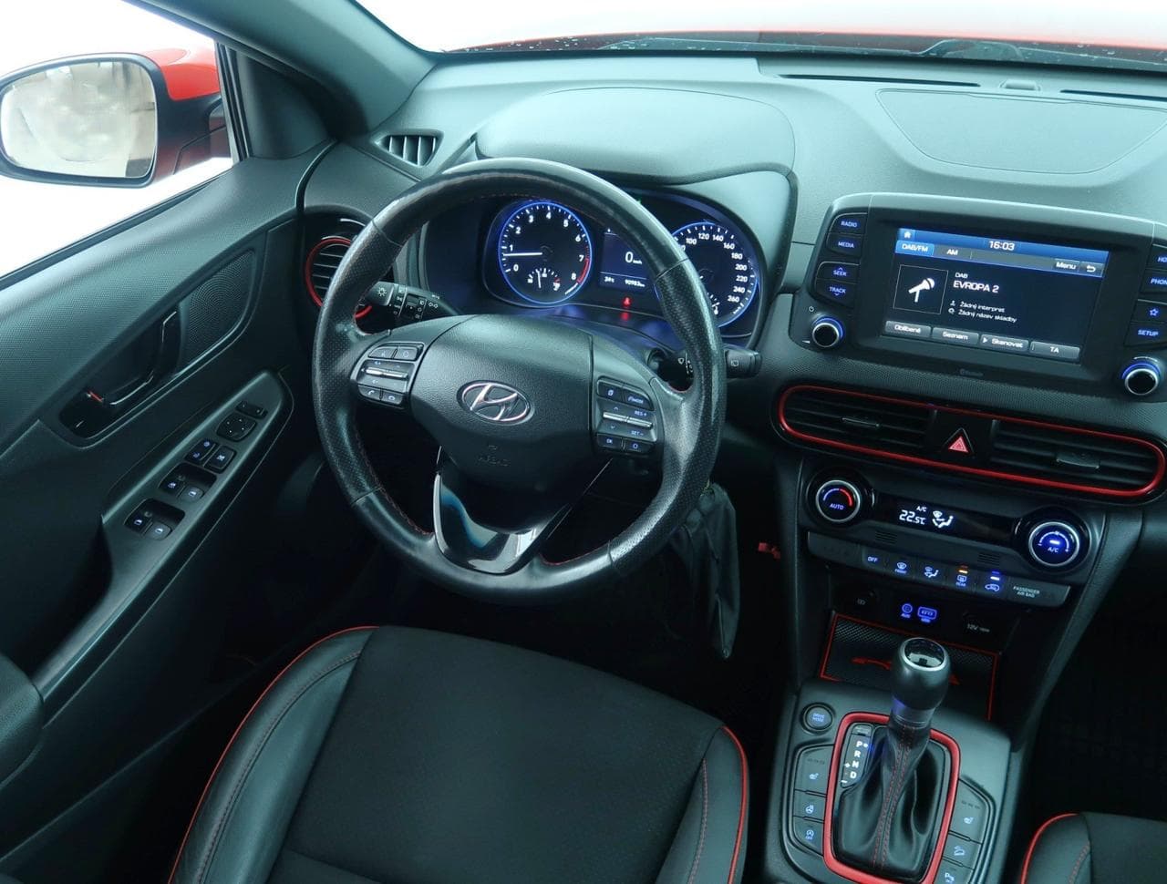 2020 Hyundai KONA - 9