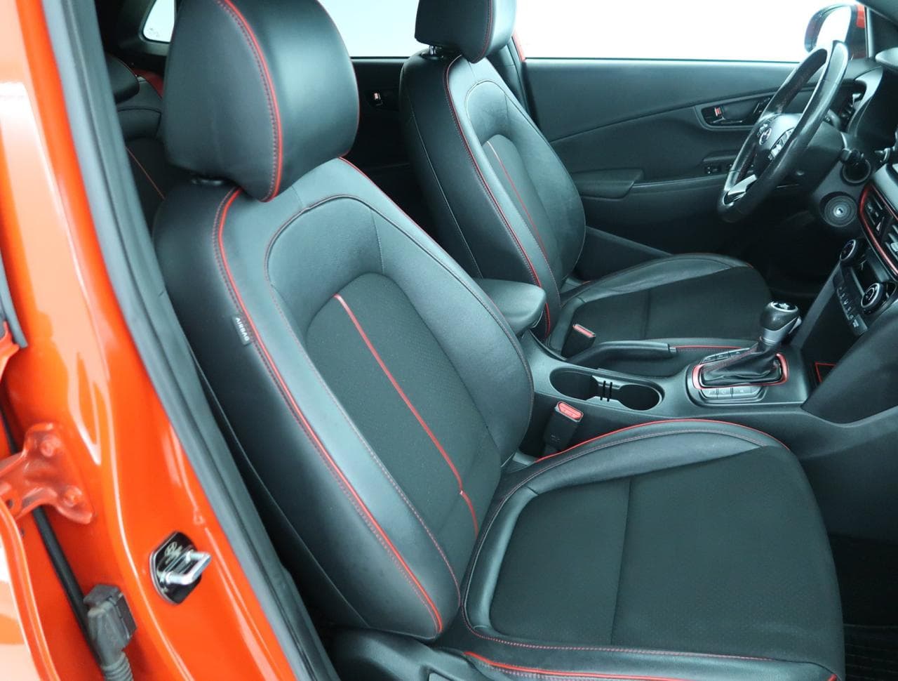 2020 Hyundai KONA - 12