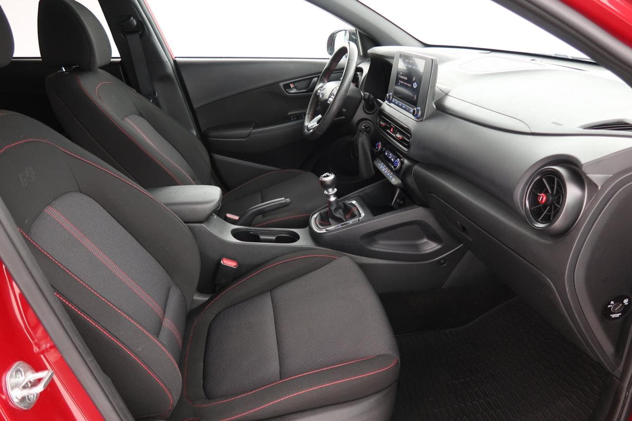 2022 Hyundai KONA - 12