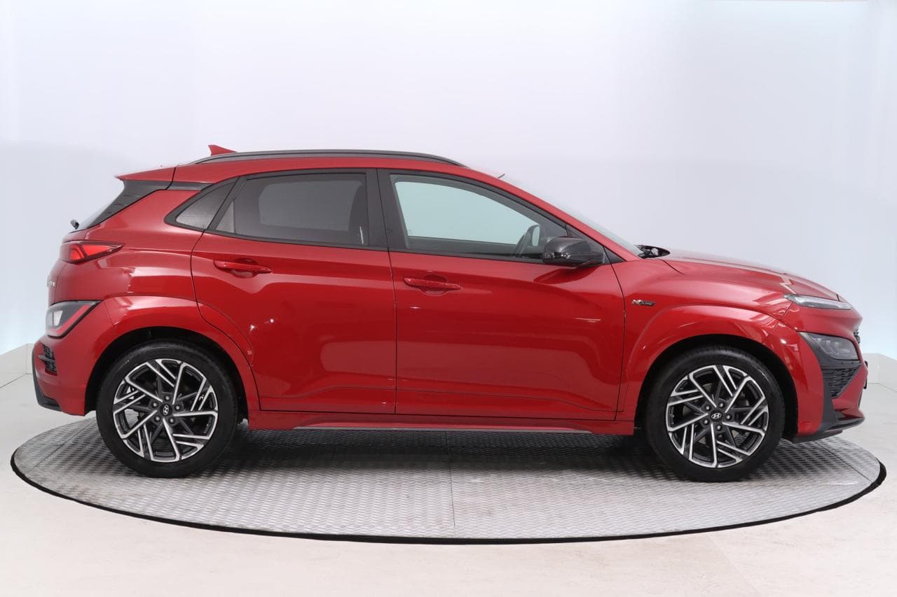 2022 Hyundai KONA - 8