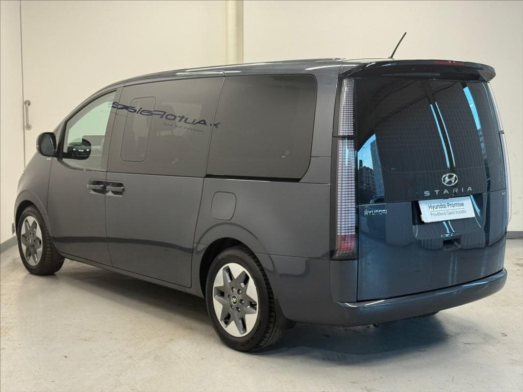 2024 Hyundai STARIA - 4
