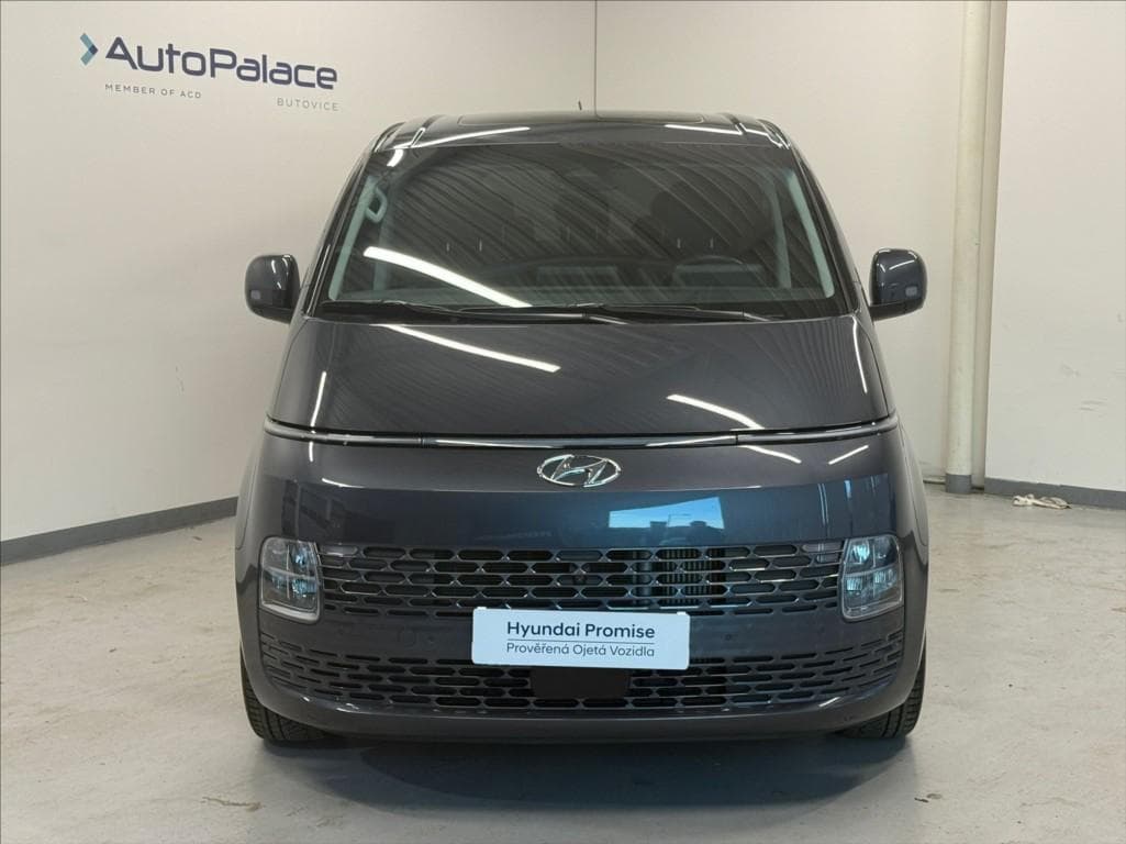 2024 Hyundai STARIA - 2