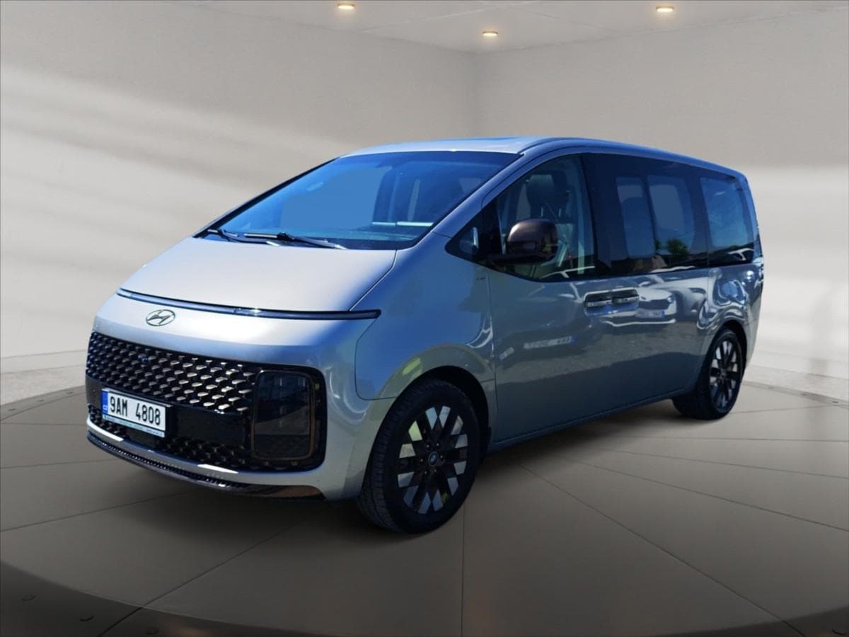 2022 Hyundai STARIA - 2