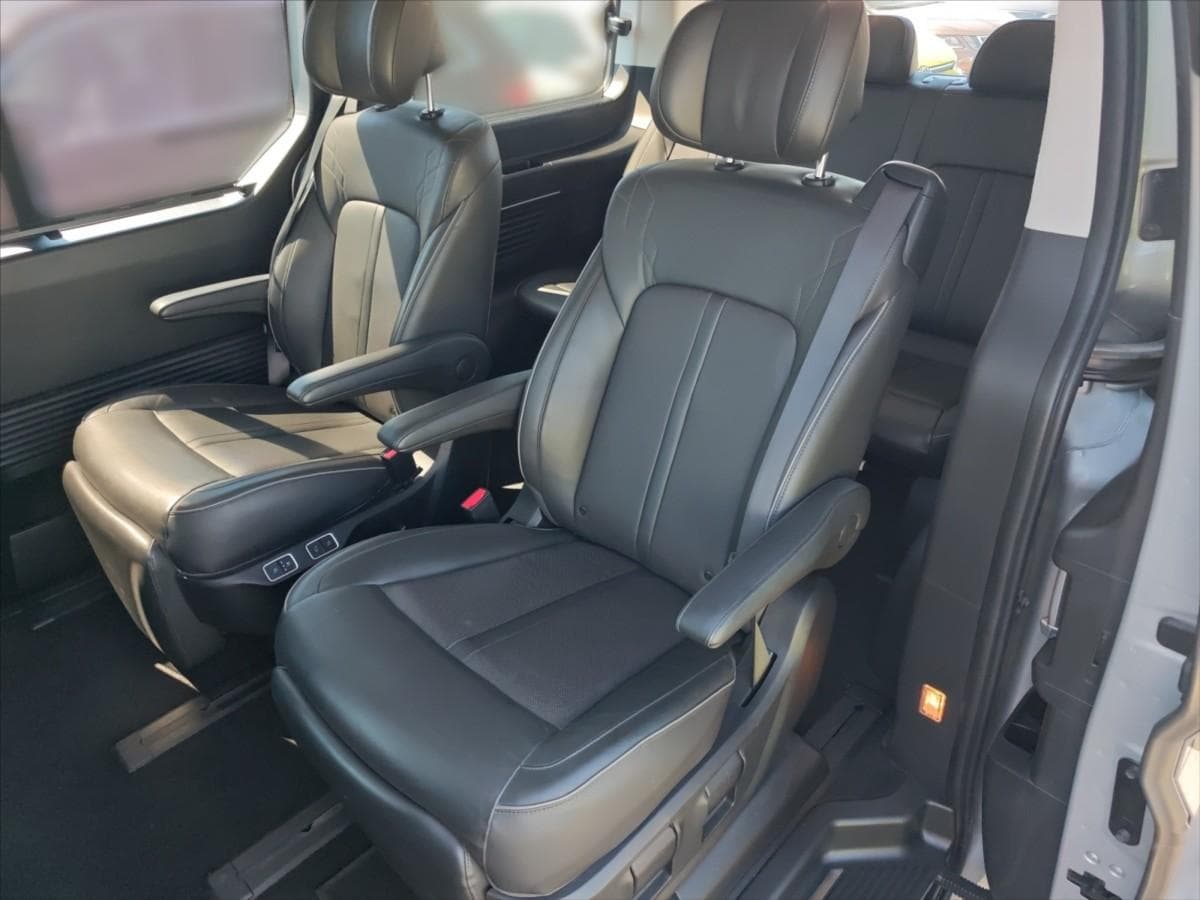 2022 Hyundai STARIA - 7