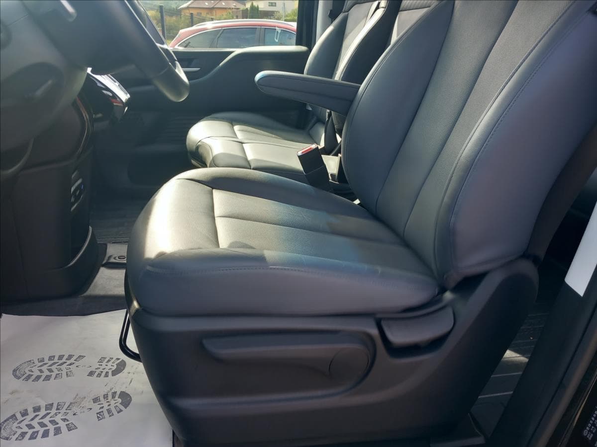 2024 Hyundai Staria - 17