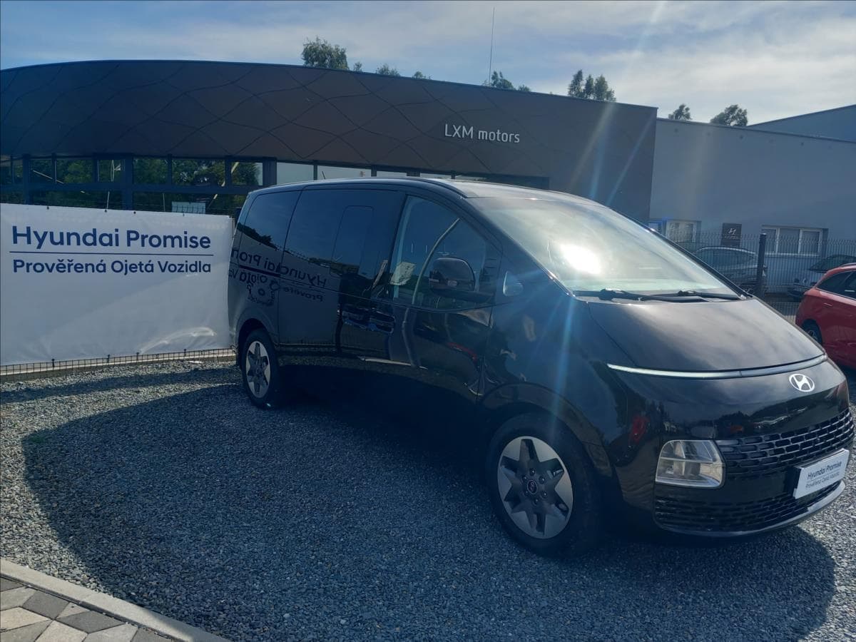 Hyundai Staria 1,6 T-GDI HEV TOUR 9 STL PREM VAN