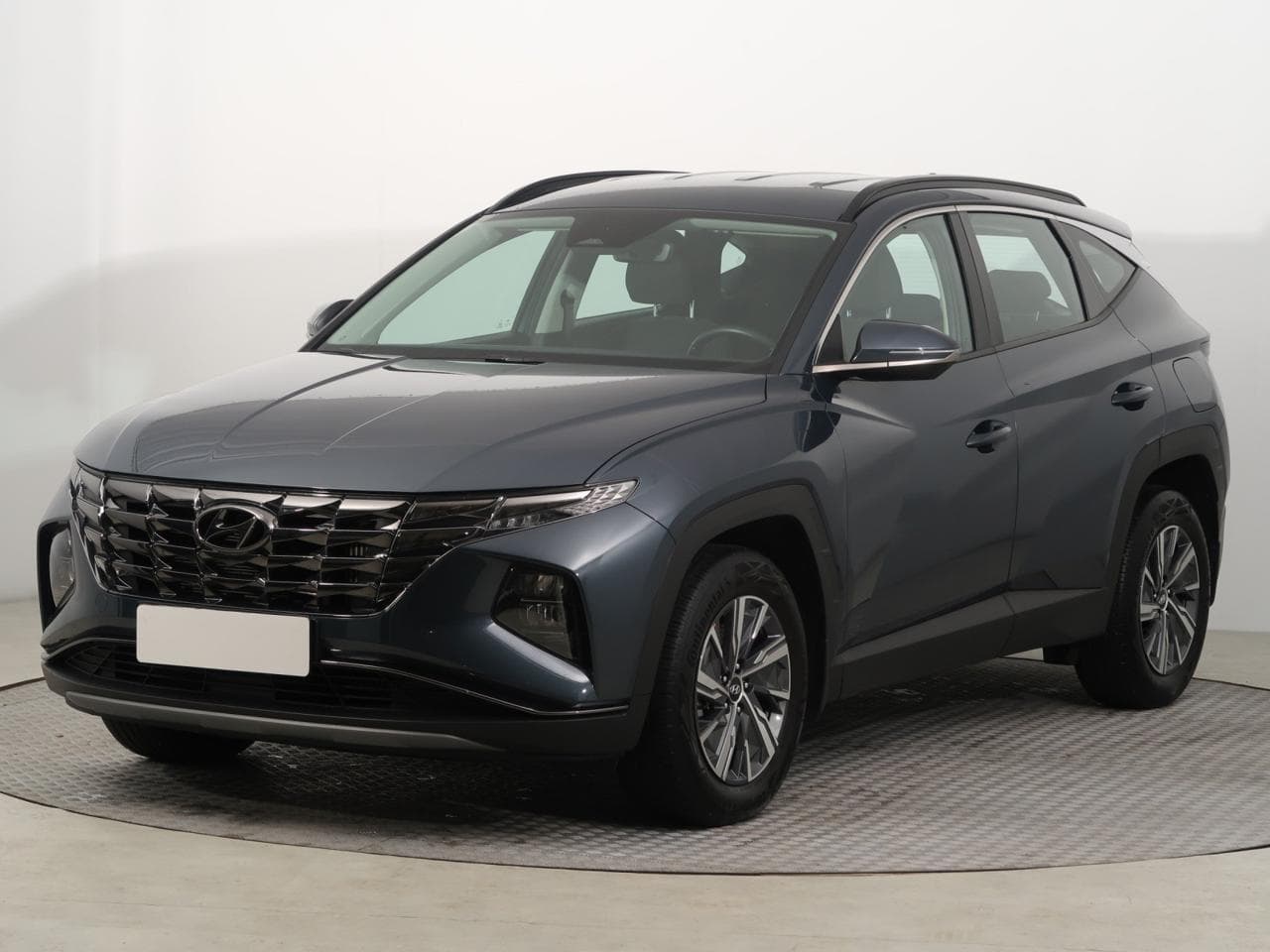 2024 Hyundai TUCSON - 3