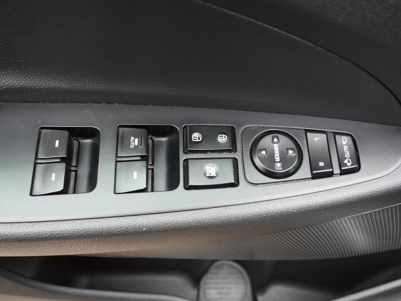 2016 Hyundai TUCSON - 17