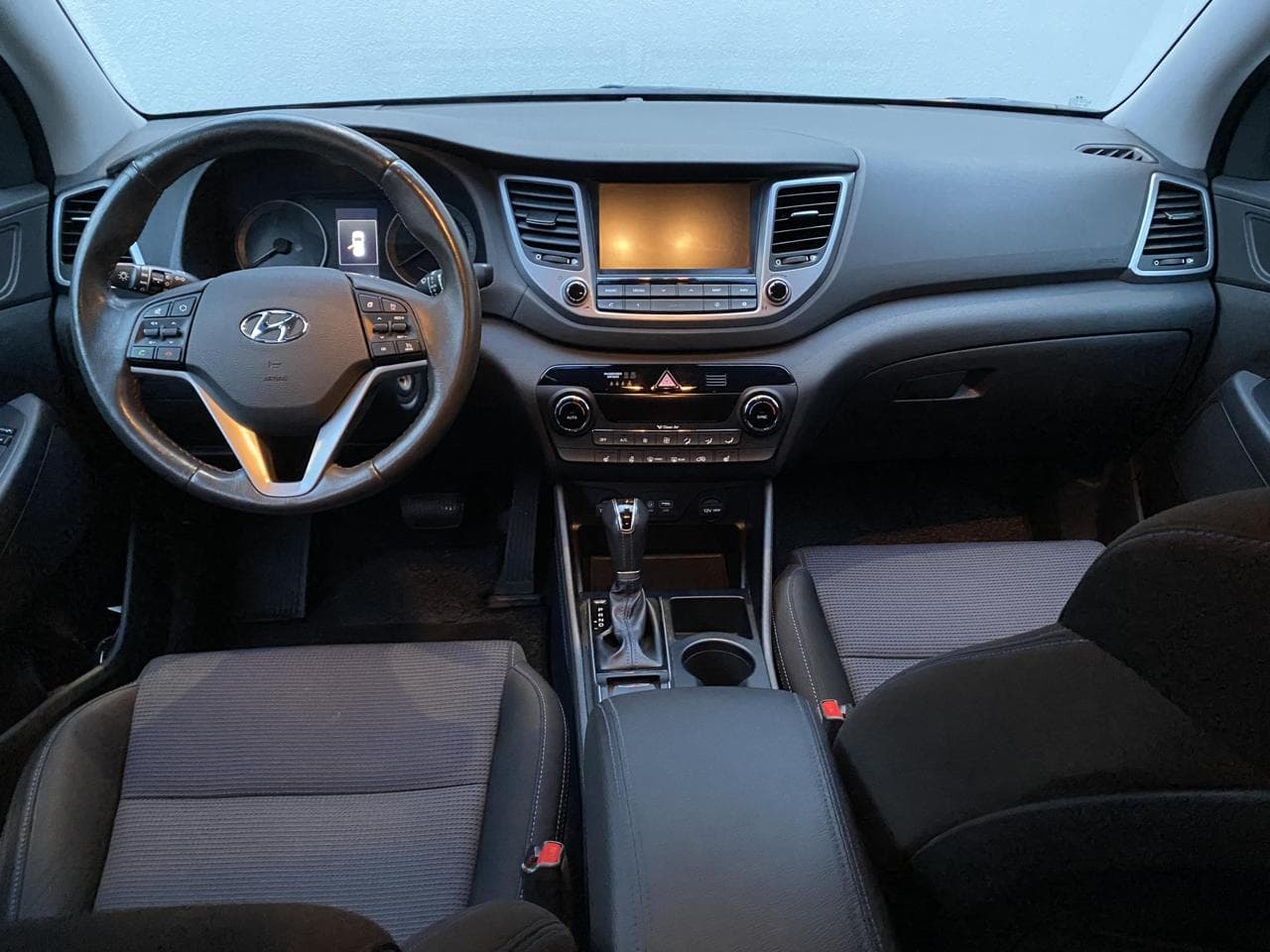 2016 Hyundai TUCSON - 8