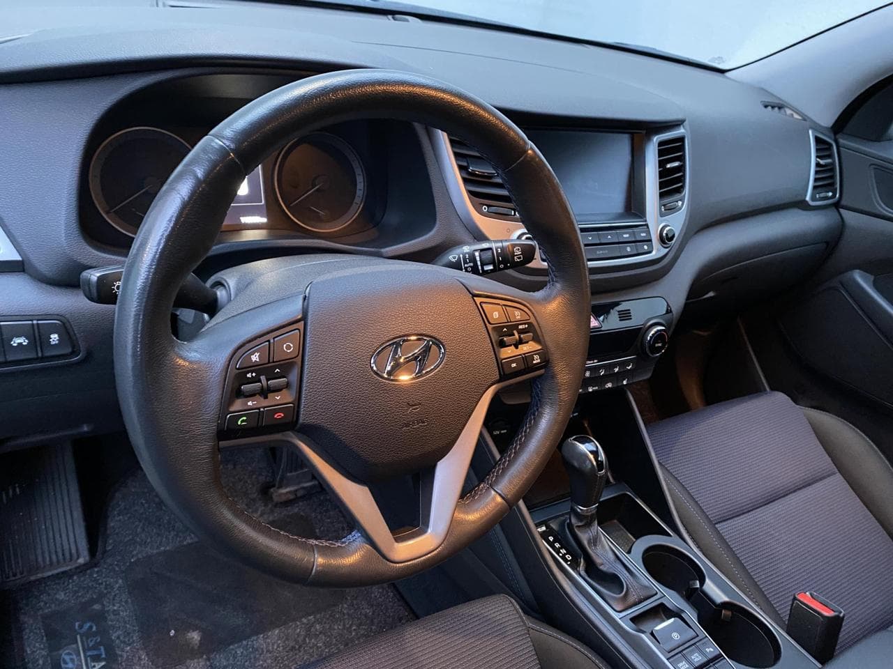 2016 Hyundai TUCSON - 13
