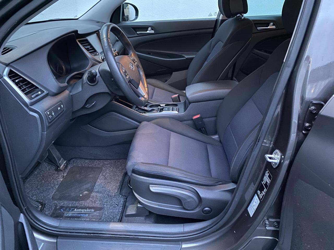 2016 Hyundai TUCSON - 9