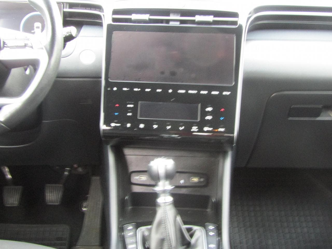 2022 Hyundai TUCSON - 9