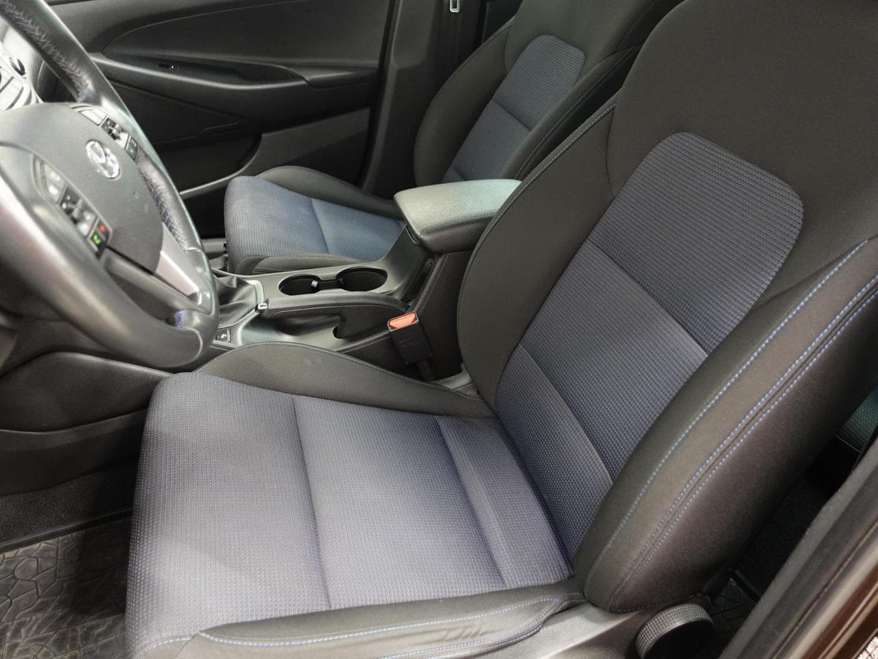 2017 Hyundai TUCSON - 10