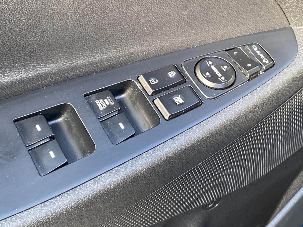 2016 Hyundai TUCSON - 11