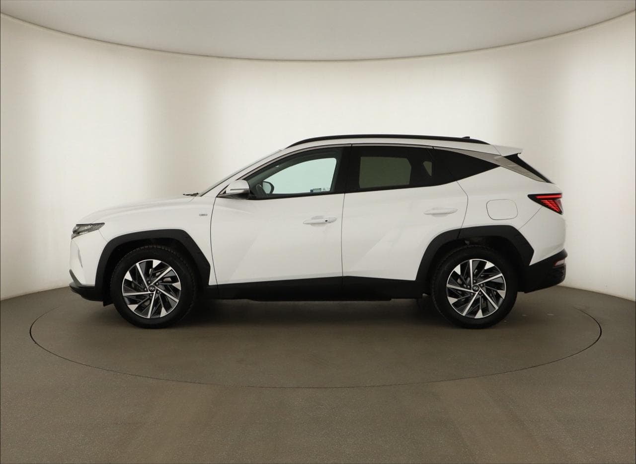 2023 Hyundai TUCSON - 4
