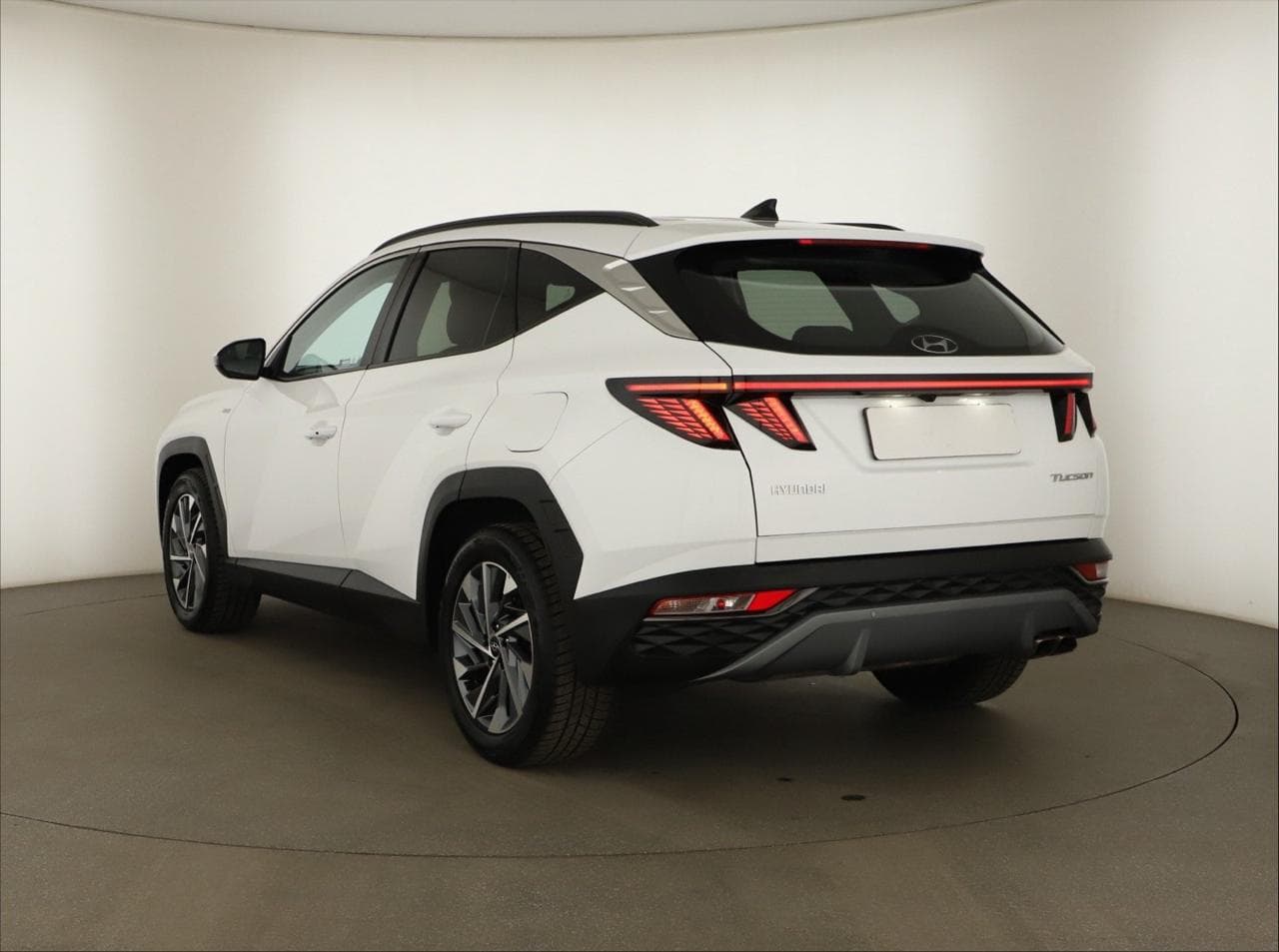 2023 Hyundai TUCSON - 5