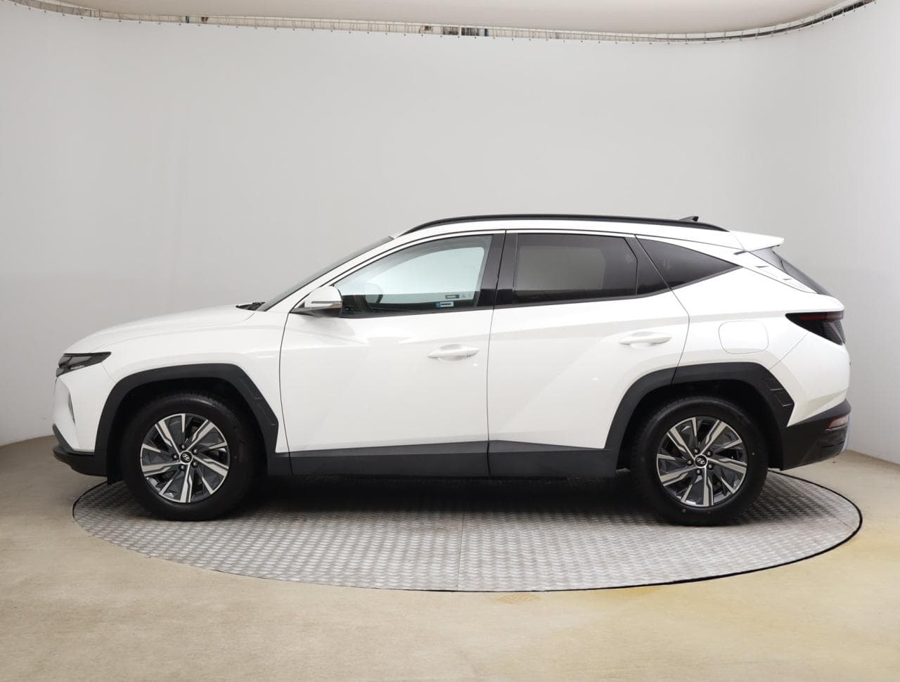 2021 Hyundai Tucson - 4