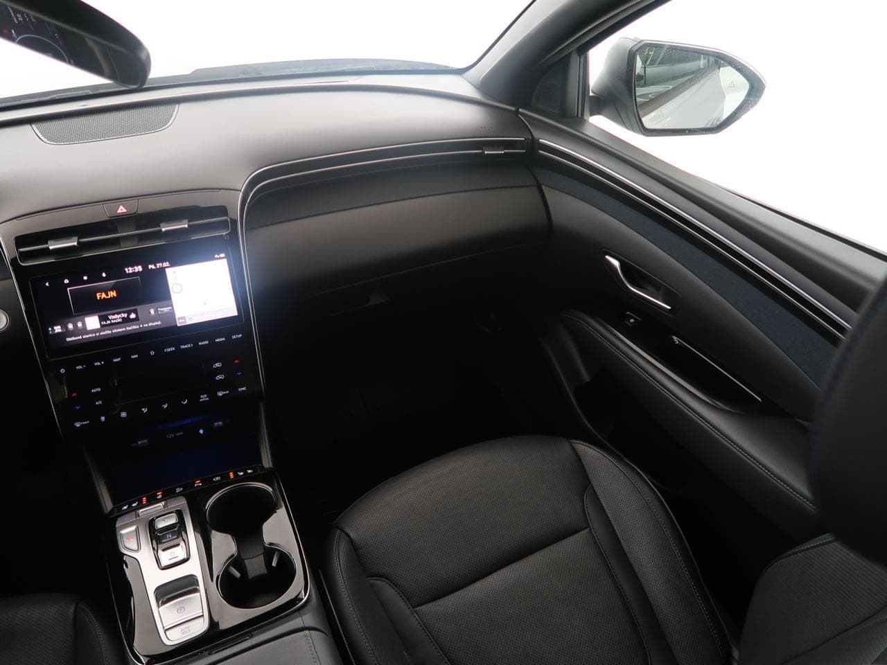 2021 Hyundai Tucson - 11