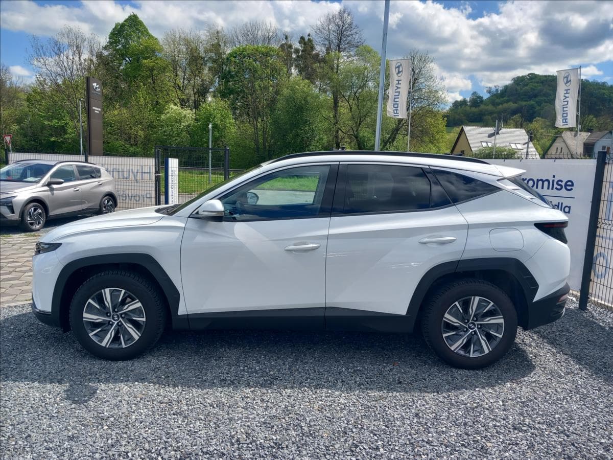 2021 Hyundai Tucson - 3